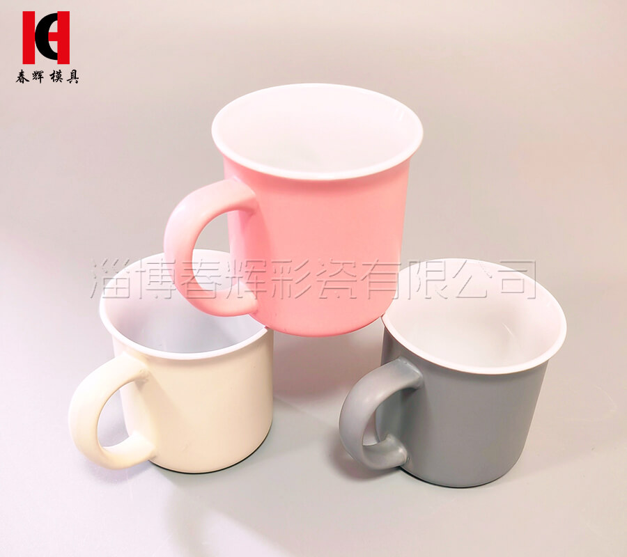 CERAMIC MUG